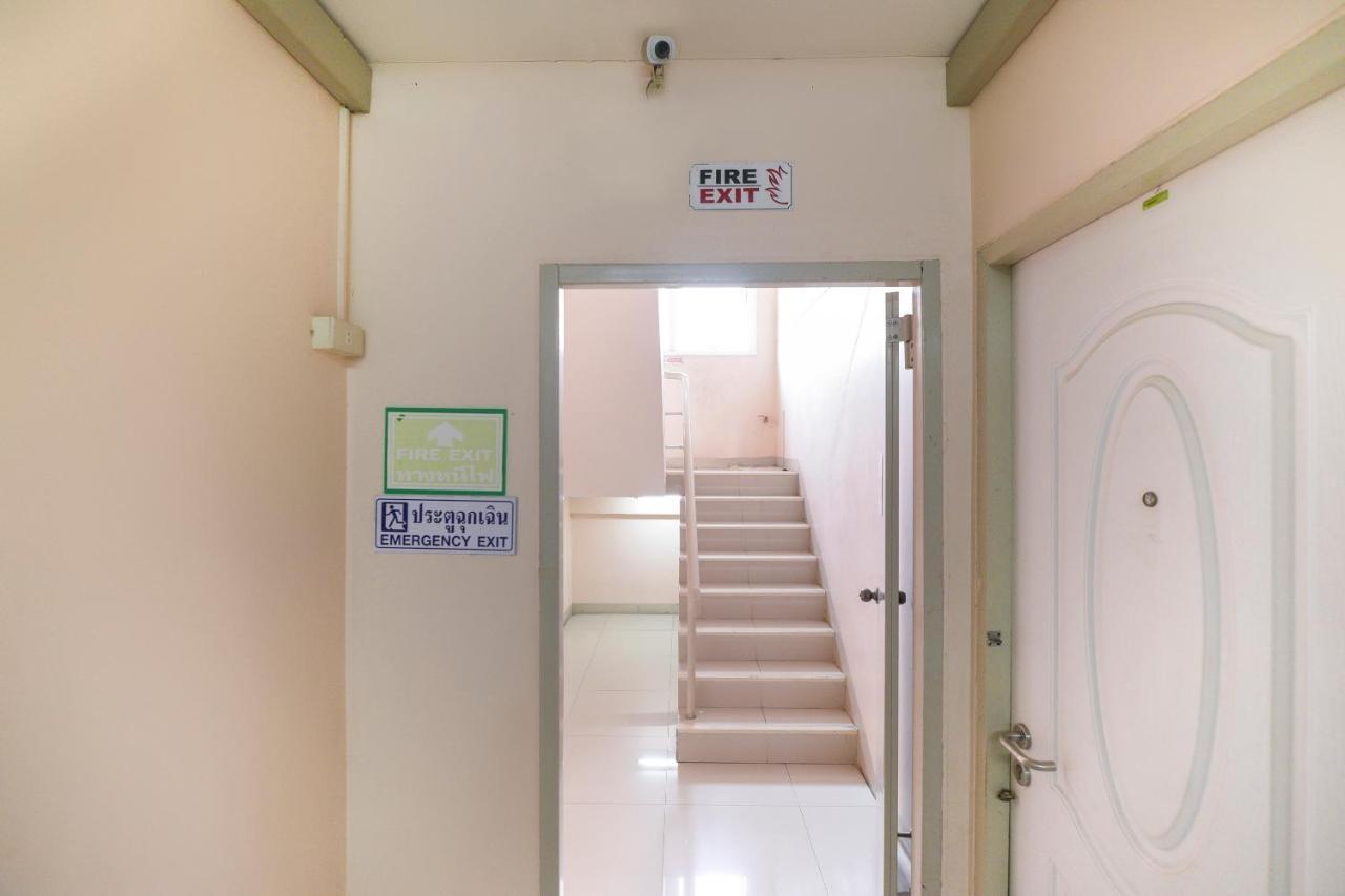 Hotel Oyo 925 Ruamsub 2 Bangkok Zewnętrze zdjęcie